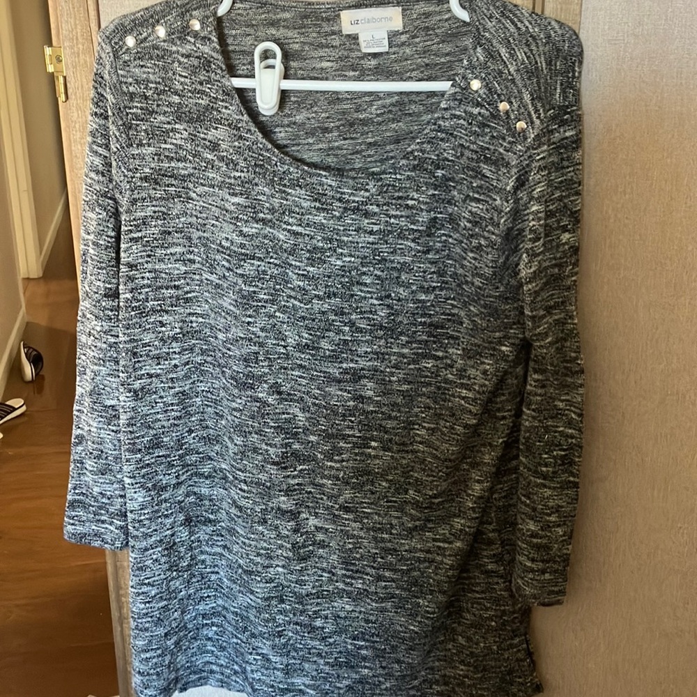 FINAL MARKDOWN Liz Claiborne Black and White Knit Top with Button Details large